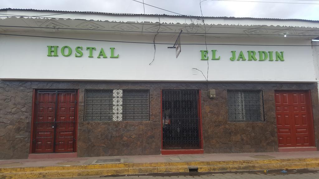 Hostal El Jardin Hostel Leon Exterior photo